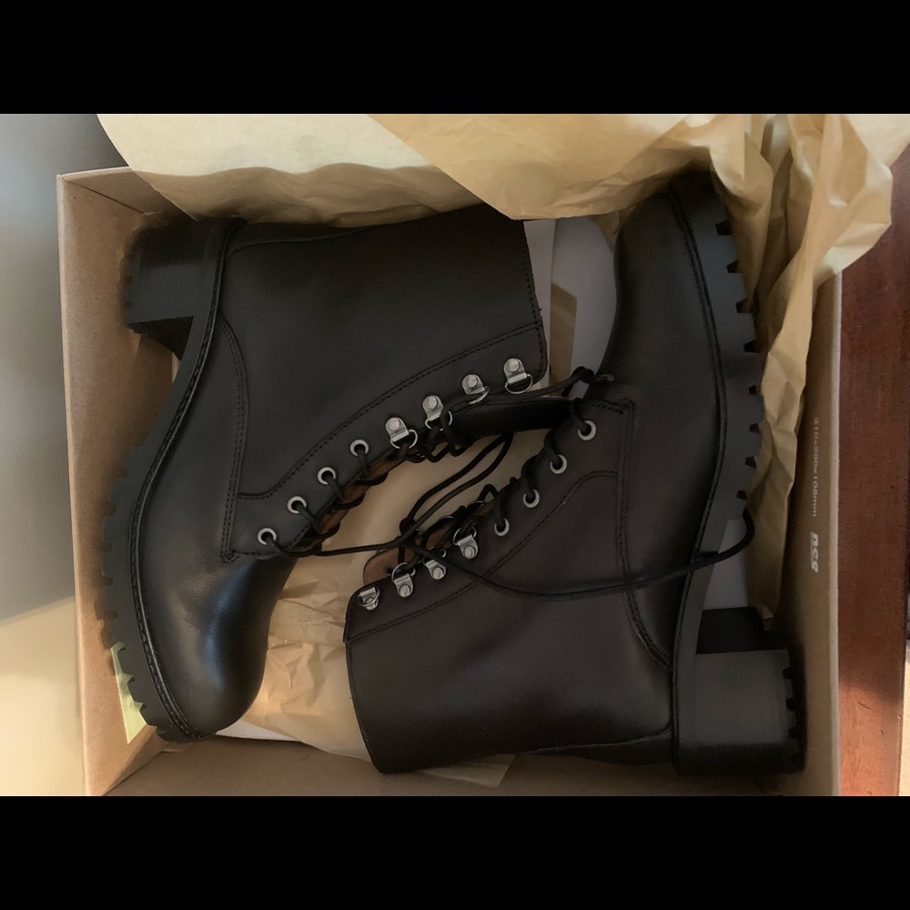 Madewell Heeled Lace-Up Leather Boot